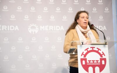 La portavoz municipal, Carmen Yáñez, manifiesta que “no se va a permitir que nadie extorsione al ayuntamiento y que un grupo político lo ampare»