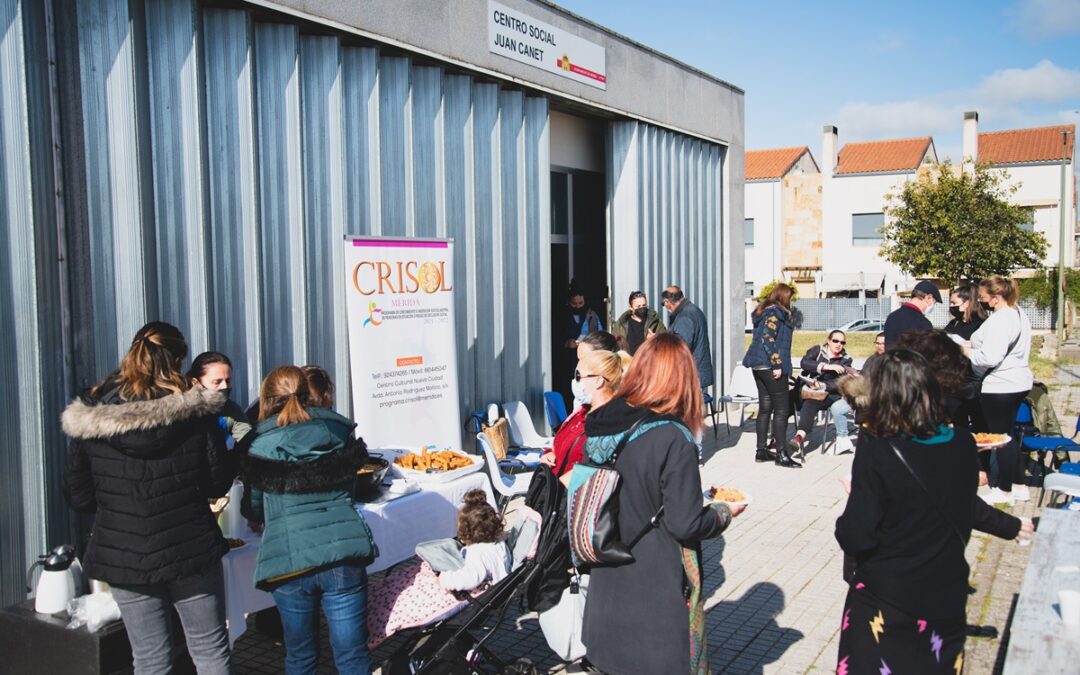 El Programa Crisol organiza una asamblea vecinal en Juan Canet