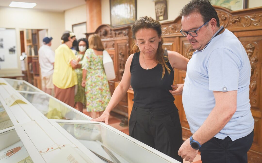 Una exposición en el Archivo Histórico repasa los primeros cien años de la Policía Local