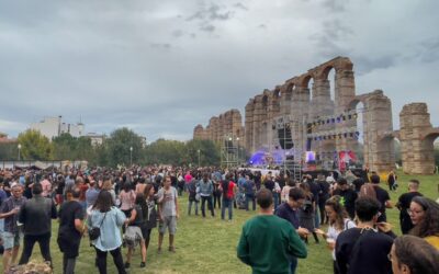 Dos festivales en Los Milagros, encuentro de literatura en el Foro, cine, teatro y triatlón en la agenda de cultura y ocio para el fin de semana