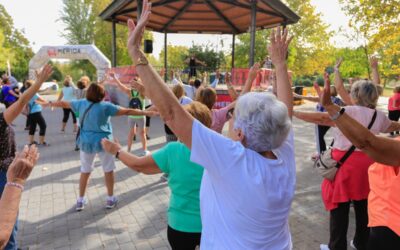 Bailes con música en directo y entrada gratuita para los mayores de la ciudad