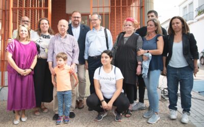 El Alcalde reconoce la labor “incansable” de Valeriano Prida en su trabajo por El Barrio y la ciudad “abanderando muchas de las iniciativas vecinales”