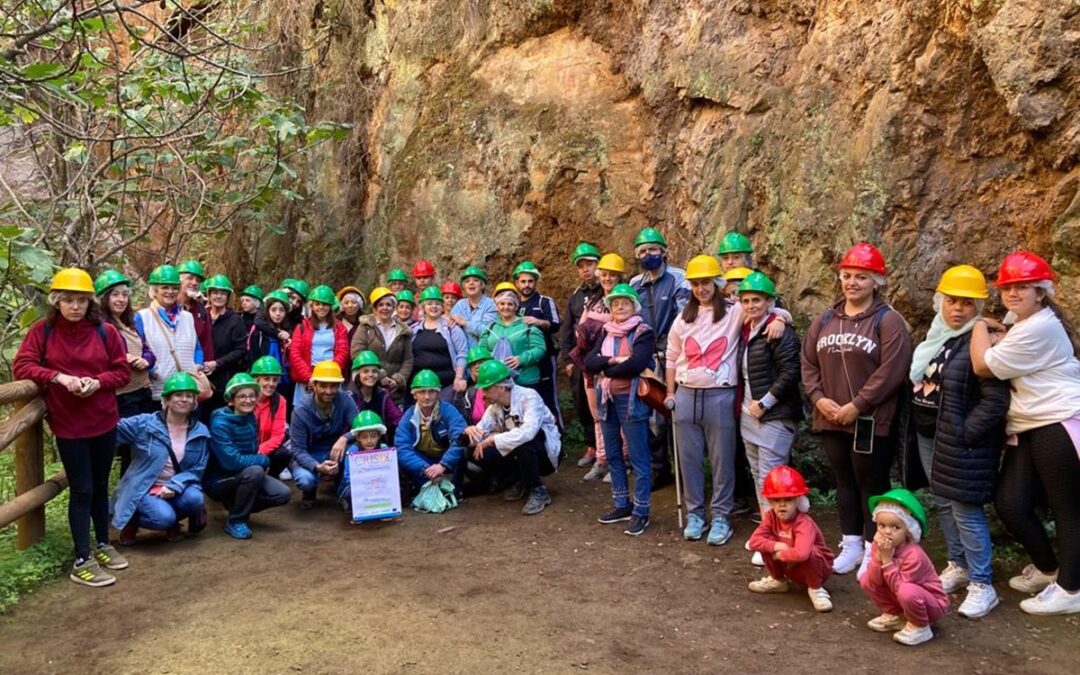 Visita cultural a La Jayona de los participantes en el Programa Crisol