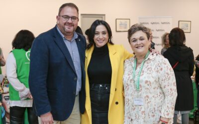 El Rastrillo benéfico de la Asociación contra el Cáncer ofrece artesanía, moda y productos locales