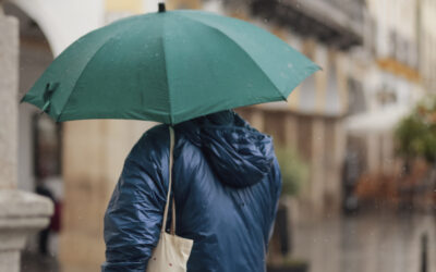 El Ayuntamiento coordina el dispositivo de seguridad ante el temporal de lluvias que sólo ha causado balsas e incidencias menores en la ciudad gracias a los trabajos de prevención