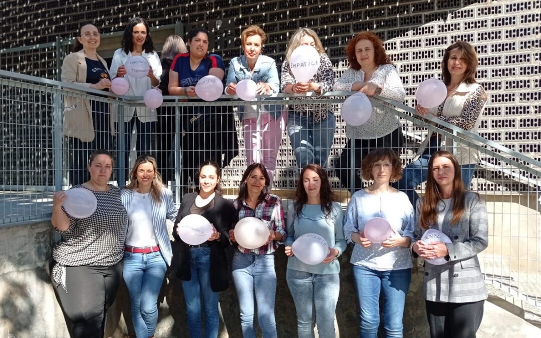 14 mujeres preparan su salida al mercado laboral en la nueva Lanzadera de Empleo de Mérida