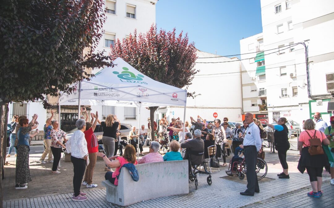 Lazos ofrece en La Antigua su nuevo enfoque de atención a los mayores