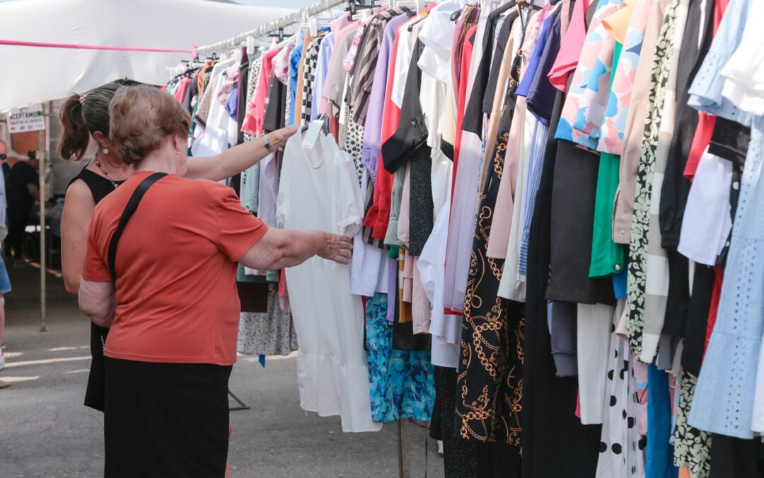 Este sábado se celebra un Mercadillo Extraordinario que, bajo el nombre de “Mercamaratón”, estará toda la jornada en el recinto ferial