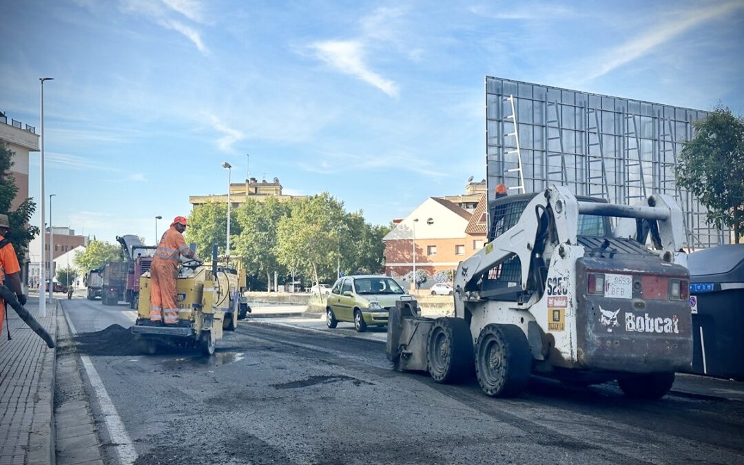 Mañana miércoles arranca el VIII plan de asfaltado por el que se mejorará el pavimento en las barriadas de San Agustín, Zona Sur, Bodegones, Nueva Ciudad, San Luis, Carrión y Proserpina