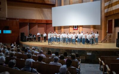 El ayuntamiento felicita a las directoras y directores de los Centros de Mayores de la ciudad y a todos sus trabajadores “por la implicación y compromiso” en todas las actividades programadas junto con el consistorio durante todo el año para nuestros mayores