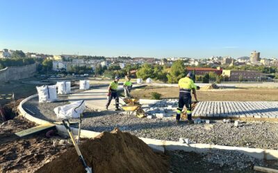 Avanzan los trabajos en el parque del Acueducto de San Lázaro que se convertirá en un gran espacio cultural