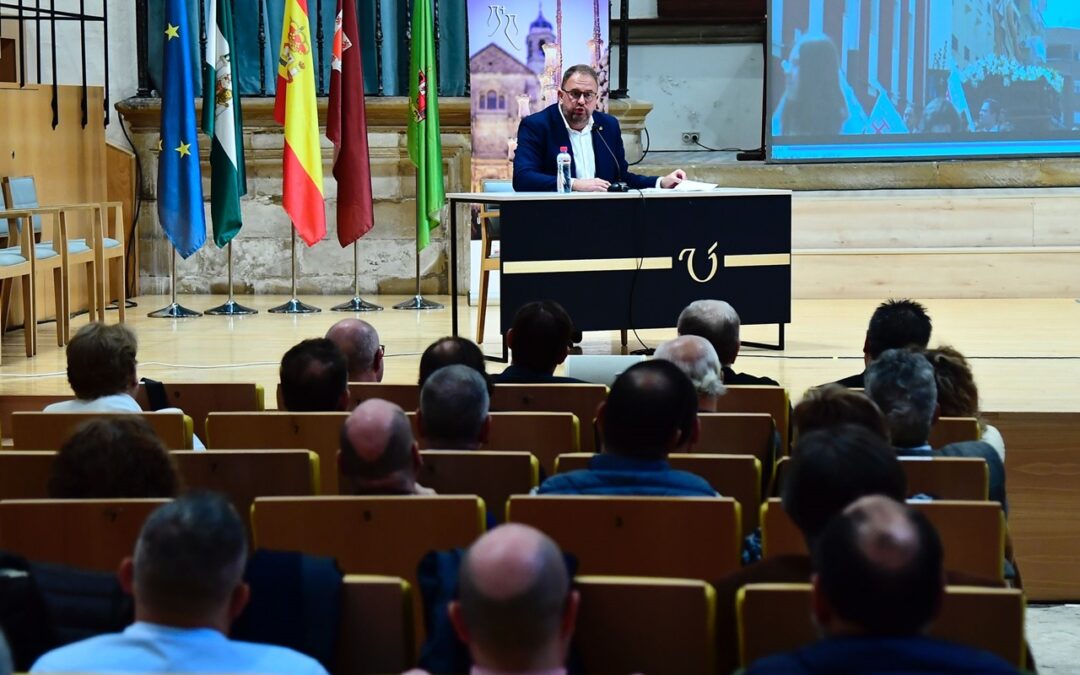 Antonio Rodríguez Osuna invita a las Cofradías y Hermandades de las 15 Ciudades Patrimonio a «buscar la excelencia de nuestras Semanas Santas porque son únicas en escenarios únicos que nadie tiene»
