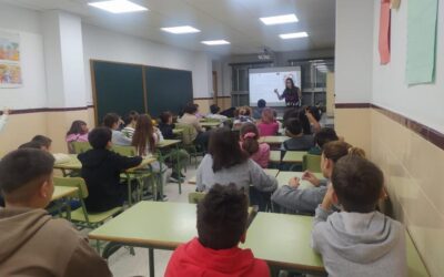 Más de 500 alumnos y alumnas de Primaria y Secundaria aprenden herramientas de salud mental y sexual