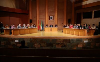 El Pleno Municipal aprueba el inicio de la modificación de la Ordenanza Fiscal del área de autocaravanas, tasas de exámenes, agua y basura, así como una modificación de la Ordenanza de protección contra la contaminación acústica