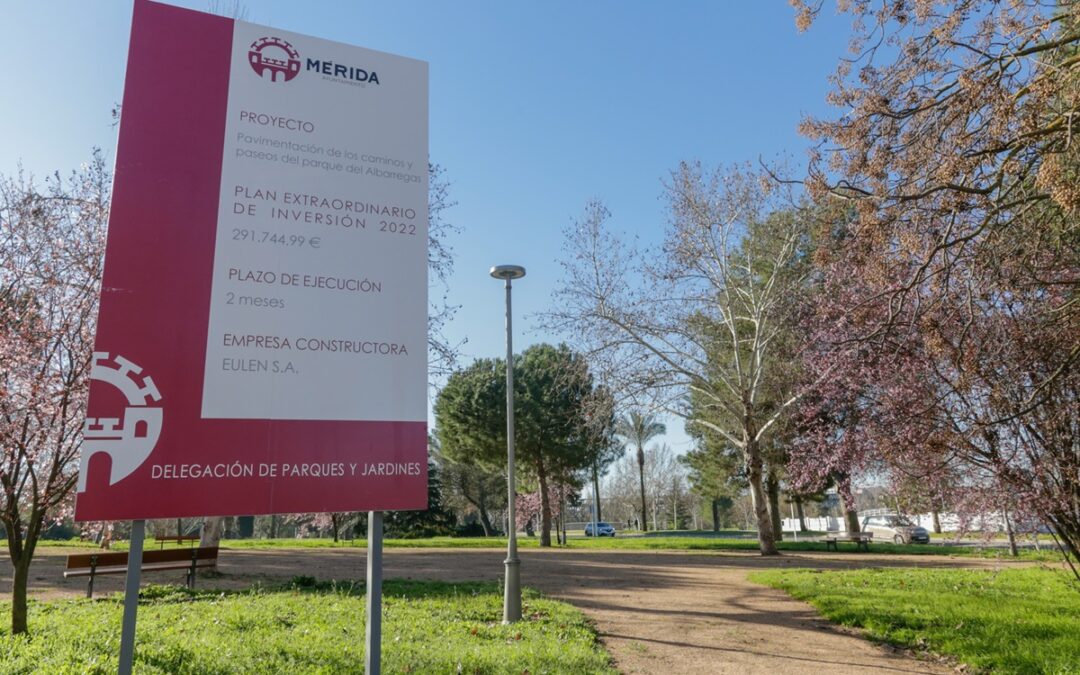 El parque del Albarregas estrena caminos y mobiliario urbano que mejoran su accesibilidad y disfrute