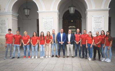 El Alcalde felicita al Club Iuxtanam por su “año maravilloso” que culminará con dos palistas en los Juegos Olímpicos
