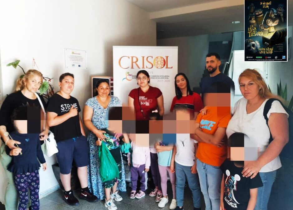 Participantes en el Programa Crisol asistieron el domingo a la representación teatral de “La Isla del tesoro” en Nueva Ciudad