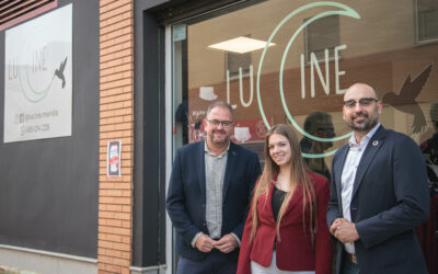 El Alcalde visita ‘Lucine’, una tienda de moda que acaba de abrir en Nueva Ciudad y que apuesta por el trato cercano y la calidad de sus productos