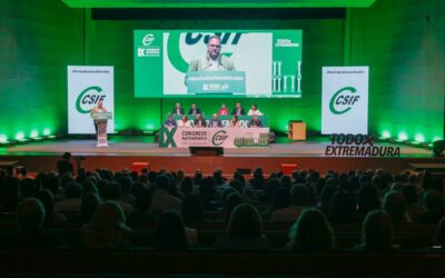 El alcalde anuncia en el Congreso Regional de CSIF que están cerrando el tercer y cuarto nivel de carrera profesional para las y los trabajadores municipales, los nuevos complementos salariales y ha pedido al sindicato trabajar para elaborar una nueva RPT en el ayuntamiento de Mérida