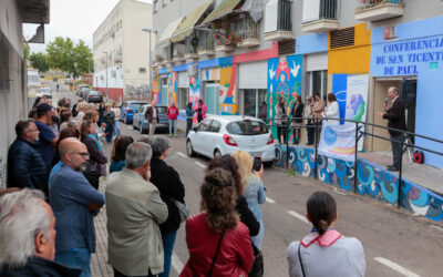 La Conferencia de San Vicente de Paúl abre su nueva sede en la barriada de San Lázaro con la presencia de la delegada de Participación Ciudadana, Susana Fajardo, y la de Igualdad de Oportunidades entre Mujeres y Hombres, Ana Aragoneses