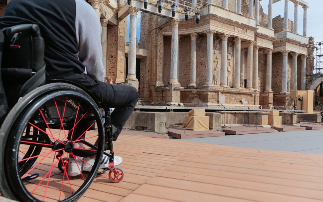 Emerita Lvdica contará con todas las medidas necesarias que garanticen la Accesibilidad Universal en sus actividades como intérprete de Lengua de Signos y Bucle Magnético