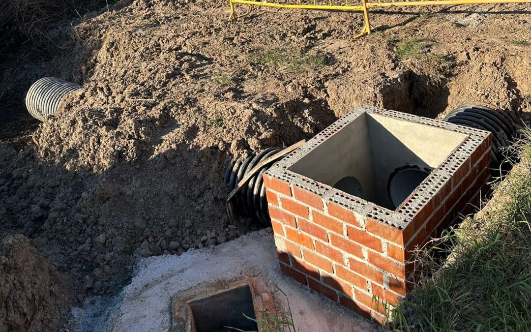 El Ayuntamiento da solución a las inundaciones constantes, durante los periodos de lluvia, de algunas calles de Proserpina