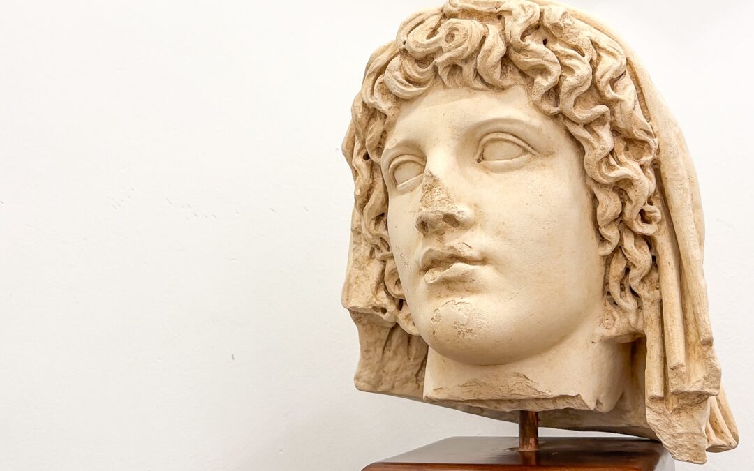 El Parlamento Europeo incorpora a su colección de arte el busto del Genio de la Colonia y un mosaico ofrecidos por el ayuntamiento de Mérida