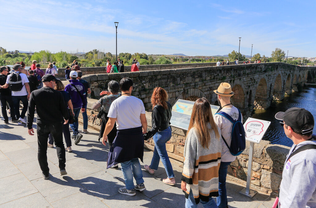 Mérida aumenta el número de visitantes este verano respecto al año pasado y se dispara la ocupación media hotelera por encima del 95% durante agosto y septiembre en un año en el que ha crecido en más de un 100% respecto al año pasado la llegada de turistas internacionales