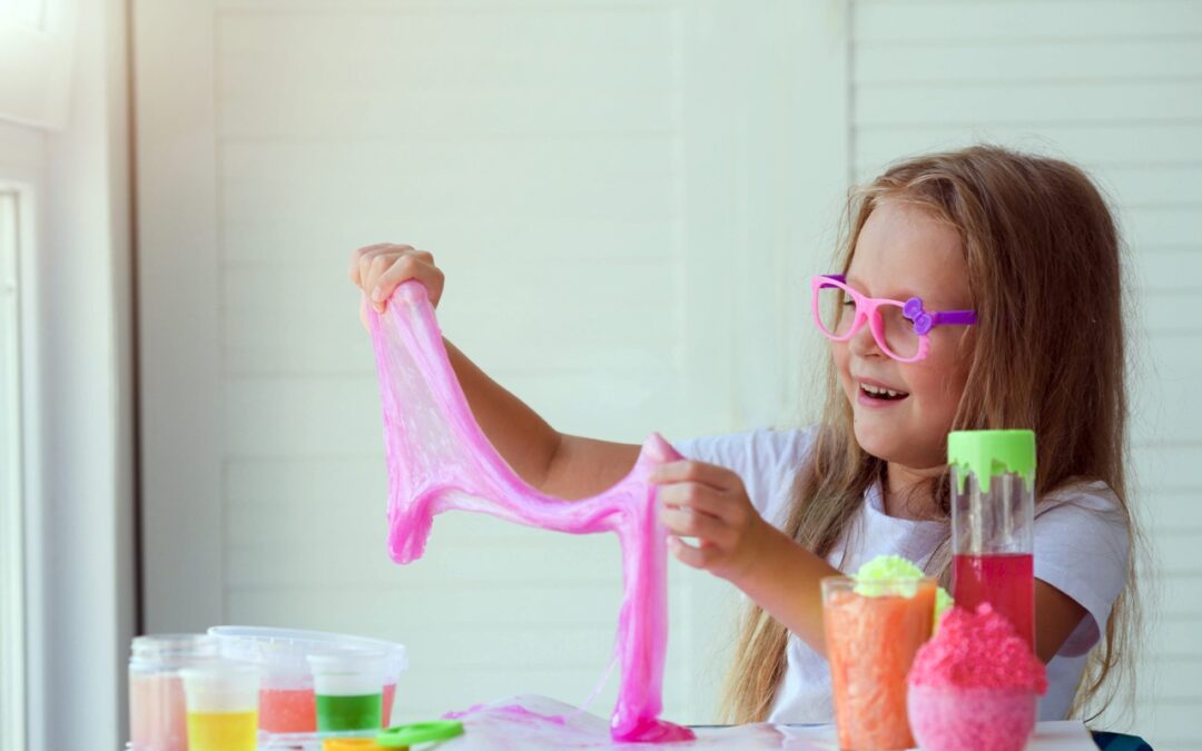 El Centro de Ocio Joven El Economato acoge el sábado un taller de Slime y un Torneo de Air Hockey