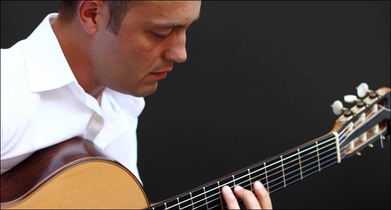 2025-david-martinez-guitarra-peq