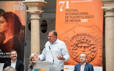 El alcalde destaca a Mérida como la capital escénica de España en la presentación de ‘Numancia’ la obra que inaugura la 71 edición del Festival de Teatro