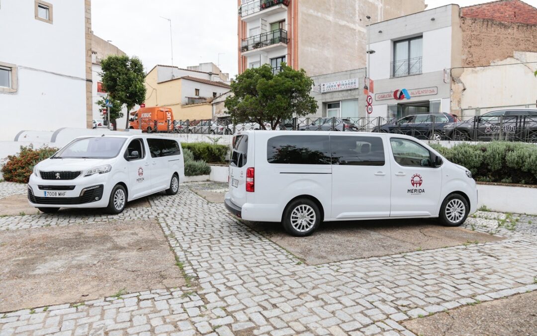 El Ayuntamiento de Mérida licita la renovación del parque móvil y de la maquinaria municipal por un importe de más de dos millones de euros