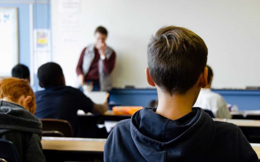 El Ayuntamiento pone en marcha un programa de prevención y manejo del estrés y la ansiedad en los centros de Educación Secundaria