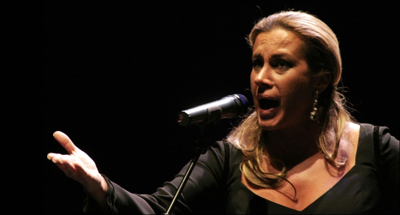 2026-extremadura-gitana-salome-pavon-peq