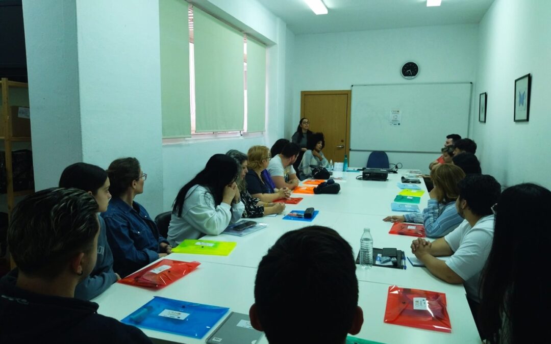 El Programa CRISOL inicia en Mérida una nueva acción formativa de Cajero/a-Reponedor/a